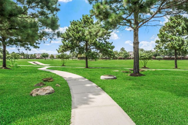 26643 Juniper Forest Fall Lane, Katy, TX 77494