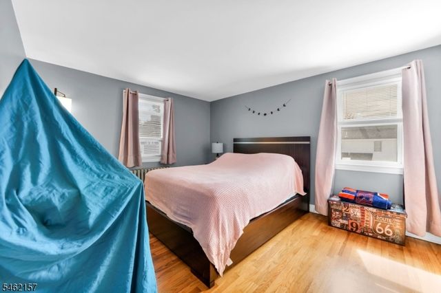 33 E 7Th St, Clifton City, NJ 07011