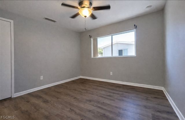 1107 SE 46th LN B, Cape Coral, FL 33904