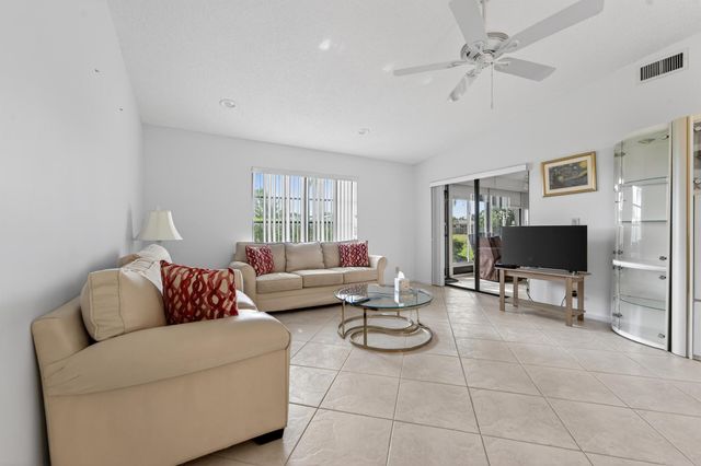 6272 Kings Gate Circle, Delray Beach, FL 33484