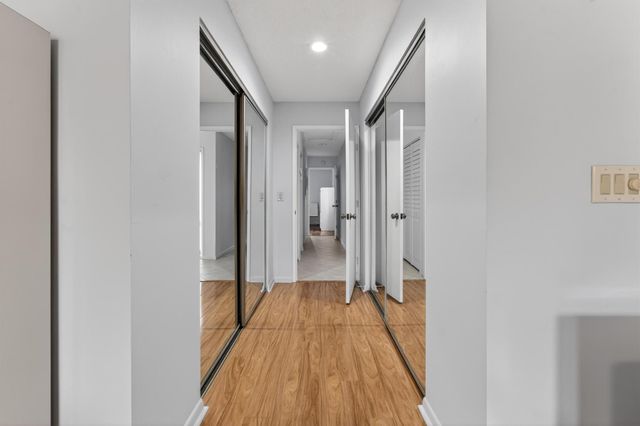 6272 Kings Gate Circle, Delray Beach, FL 33484