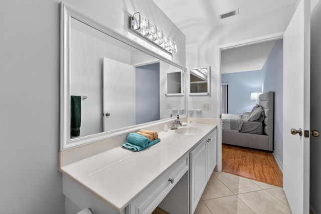 6272 Kings Gate Circle, Delray Beach, FL 33484