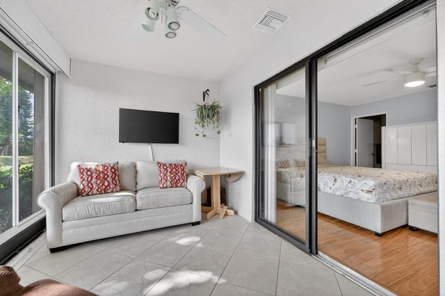 6272 Kings Gate Circle, Delray Beach, FL 33484