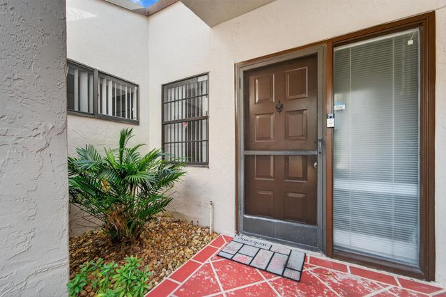 6272 Kings Gate Circle, Delray Beach, FL 33484