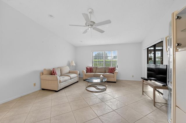 6272 Kings Gate Circle, Delray Beach, FL 33484