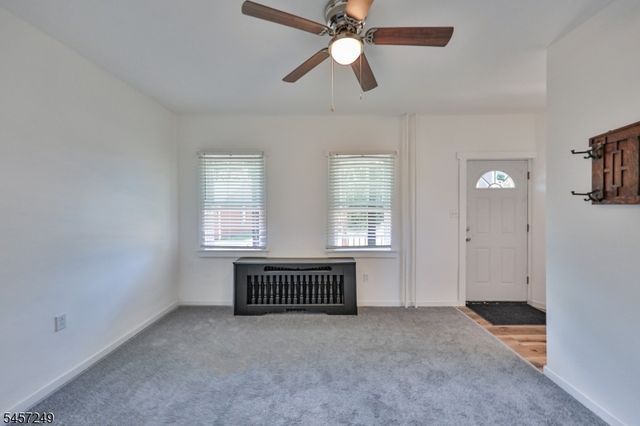 793 Culkin St, Phillipsburg Town, NJ 08865