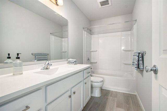 383 Pinery Lane, Fremont, MI 49412