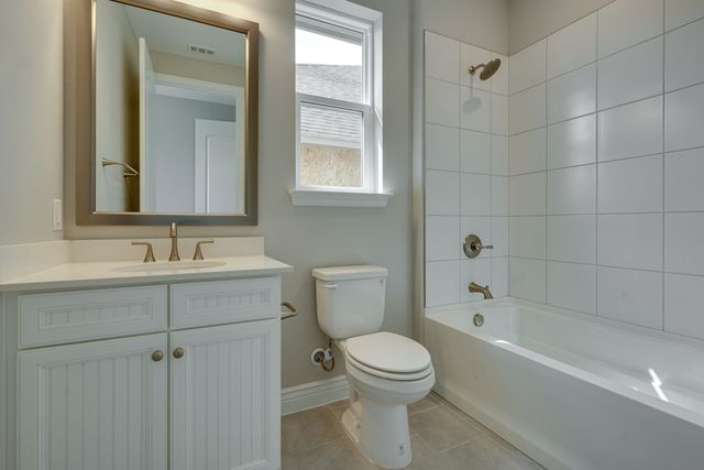 9820 Stonefield, Denton, TX 76207