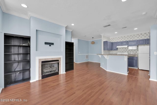 13810 SUTTON PARK Drive 122, Jacksonville, FL 32224