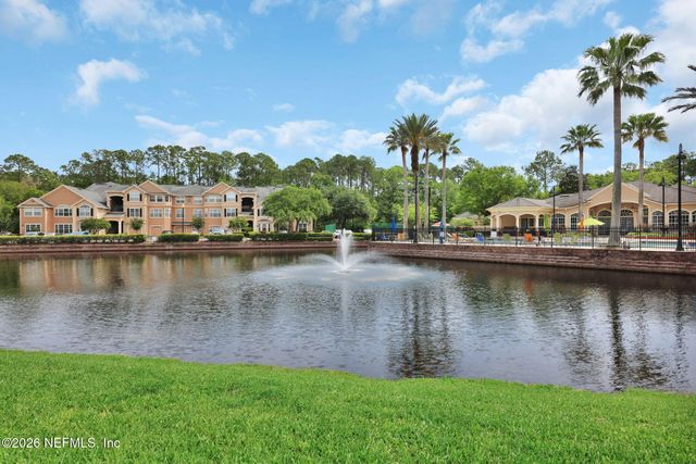 13810 SUTTON PARK Drive 122, Jacksonville, FL 32224