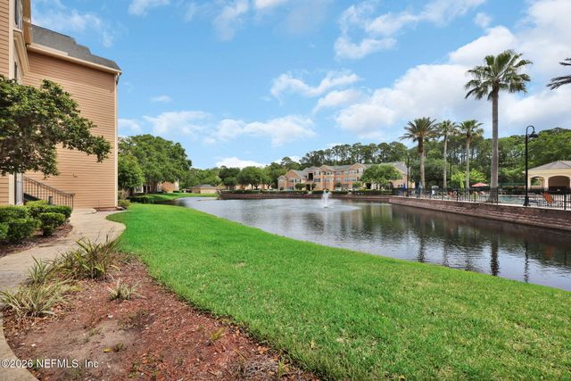 13810 SUTTON PARK Drive 122, Jacksonville, FL 32224