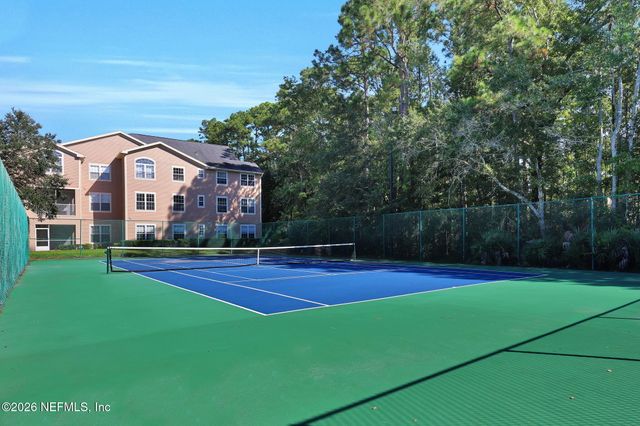 13810 SUTTON PARK Drive 122, Jacksonville, FL 32224