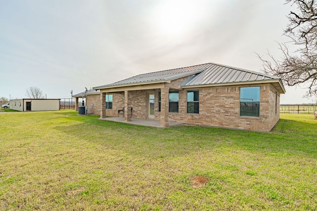 5105 County Road 423, Stephenville, TX 76401