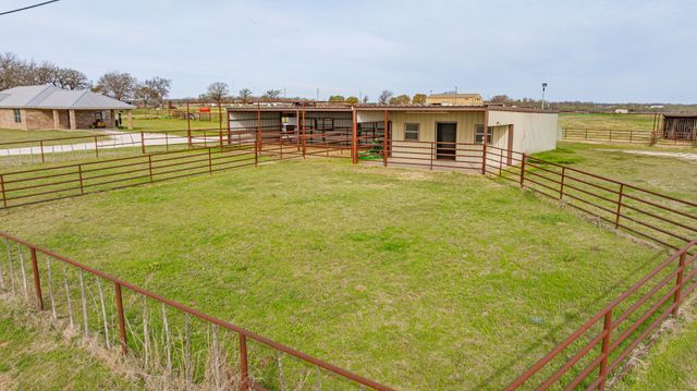 5105 County Road 423, Stephenville, TX 76401