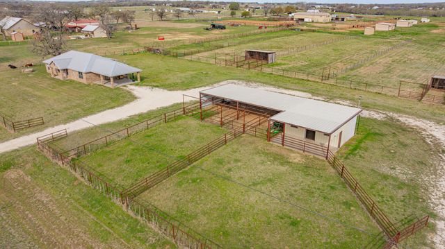5105 County Road 423, Stephenville, TX 76401