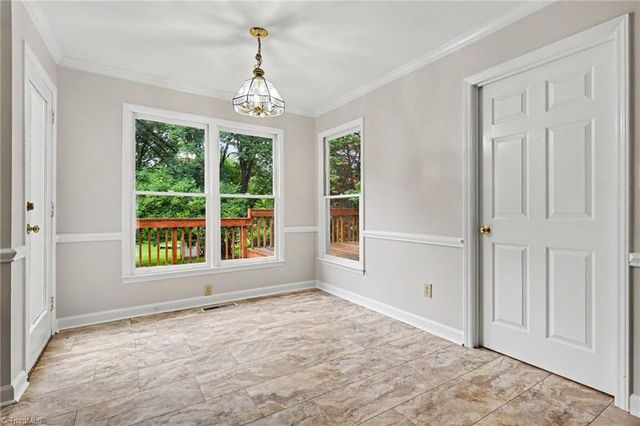 7060 Bridgewood Road, Clemmons, NC 27012