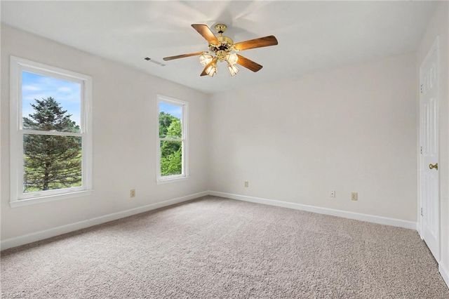 7060 Bridgewood Road, Clemmons, NC 27012