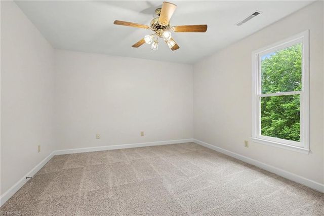 7060 Bridgewood Road, Clemmons, NC 27012