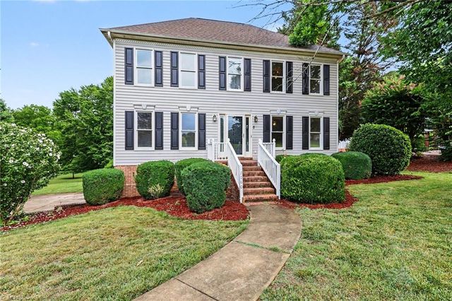 7060 Bridgewood Road, Clemmons, NC 27012