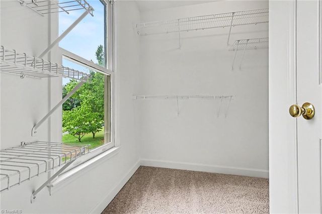 7060 Bridgewood Road, Clemmons, NC 27012