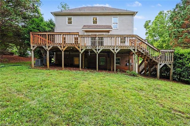7060 Bridgewood Road, Clemmons, NC 27012