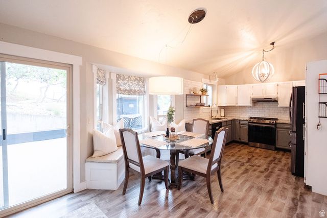 436 E CANYON ESTATES DR, Bountiful, UT 84010