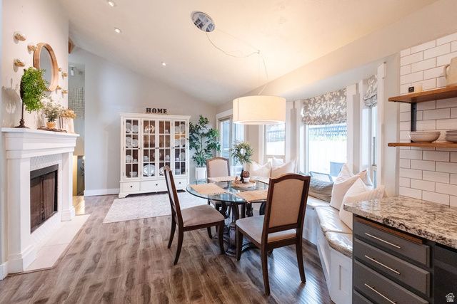 436 E CANYON ESTATES DR, Bountiful, UT 84010
