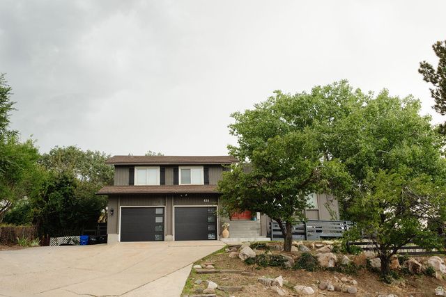 436 E CANYON ESTATES DR, Bountiful, UT 84010