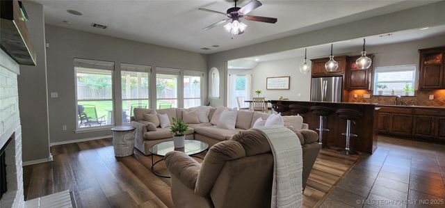 13408 S 20th Court, Bixby, OK 74008