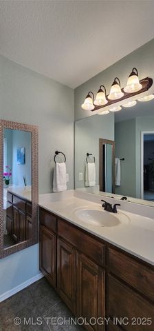 13408 S 20th Court, Bixby, OK 74008