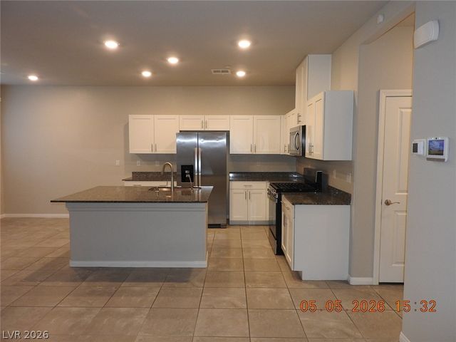 5312 Appledale Street, Las Vegas, NV 89166
