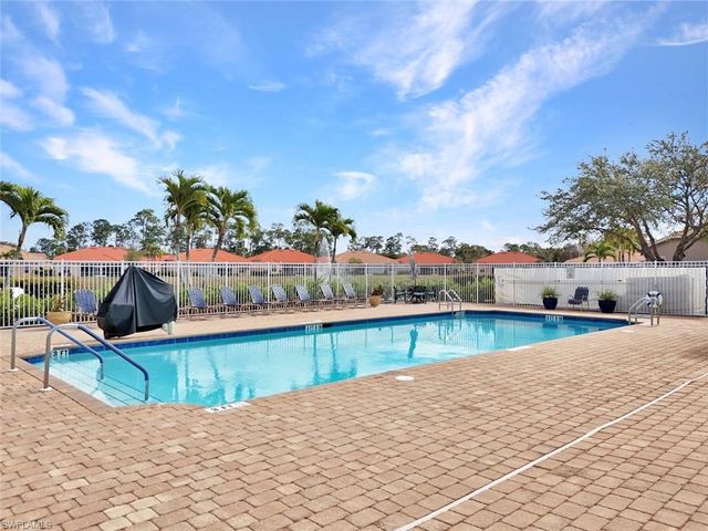 8206 Sanctuary DR # 1, Naples, FL 34104
