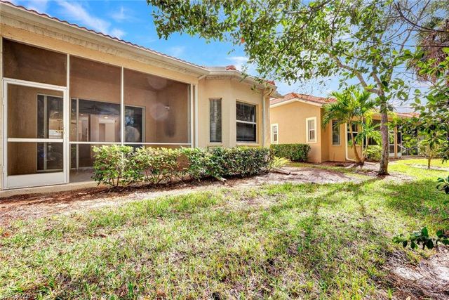 8206 Sanctuary DR # 1, Naples, FL 34104