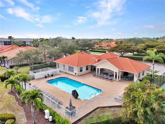 8206 Sanctuary DR # 1, Naples, FL 34104