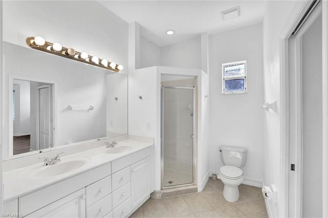 8206 Sanctuary DR # 1, Naples, FL 34104