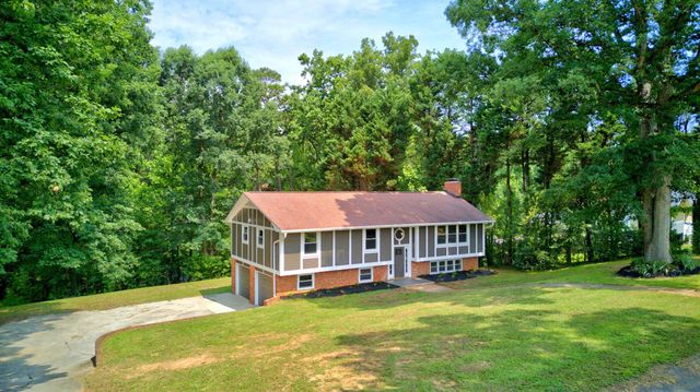 4727 Worden Drive, Spartanburg, SC 29301
