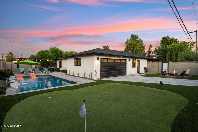 3802 E PICCADILLY Road, Phoenix, AZ 85018