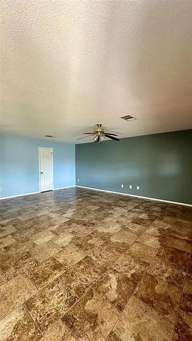 13105 Lofton Cliff DR, Del Valle, TX 78617