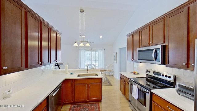 304 Fishing Creek Drive, New Bern, NC 28562