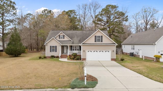 304 Fishing Creek Drive, New Bern, NC 28562
