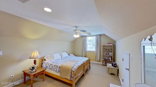 304 Fishing Creek Drive, New Bern, NC 28562