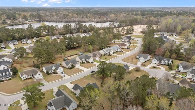 304 Fishing Creek Drive, New Bern, NC 28562