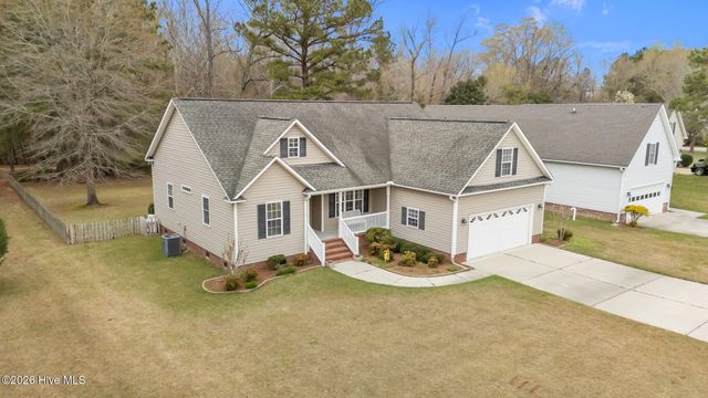304 Fishing Creek Drive, New Bern, NC 28562