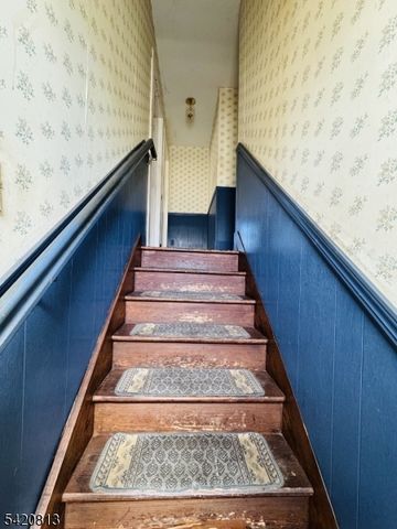 16 Canfield Ave, Mine Hill Twp., NJ 07803