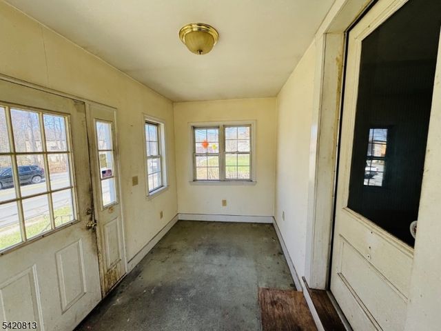 16 Canfield Ave, Mine Hill Twp., NJ 07803