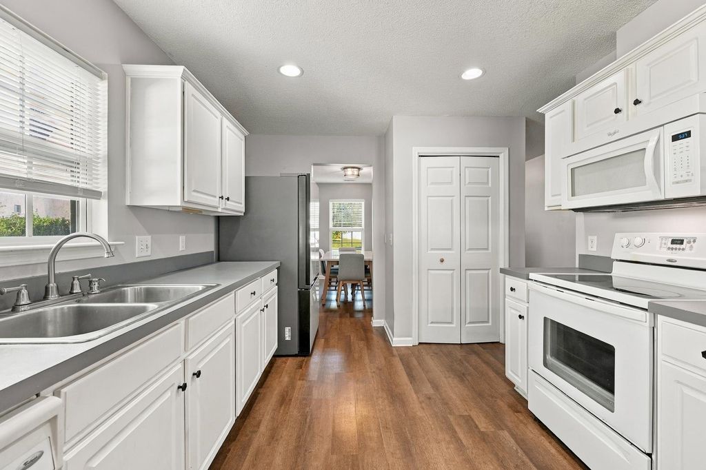 637 Kindred Dr., Myrtle Beach, SC 29588 — photo 4