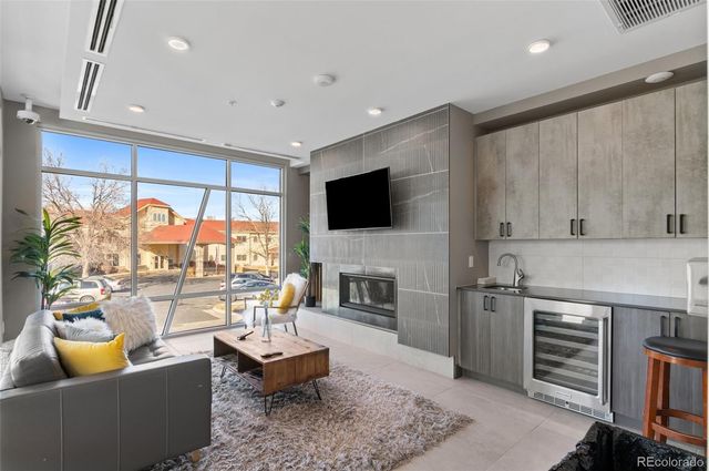 2876 W 53rd Avenue 115, Denver, CO 80221