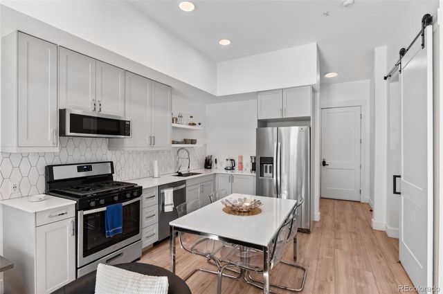 2876 W 53rd Avenue 115, Denver, CO 80221