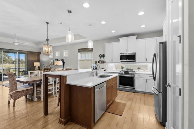 7523 CAMPUS COVE, Sarasota, FL 34243