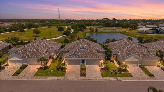 7523 CAMPUS COVE, Sarasota, FL 34243